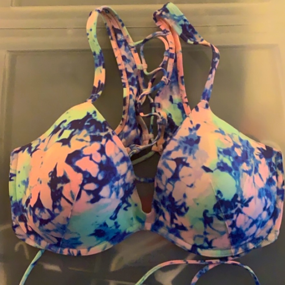 Gorgeous tie die racer back bikini top 34DD/36DD